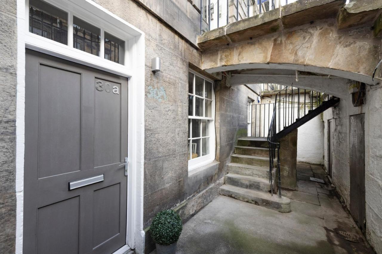 Joivy Splendid Flat Near Castle Эдинбург